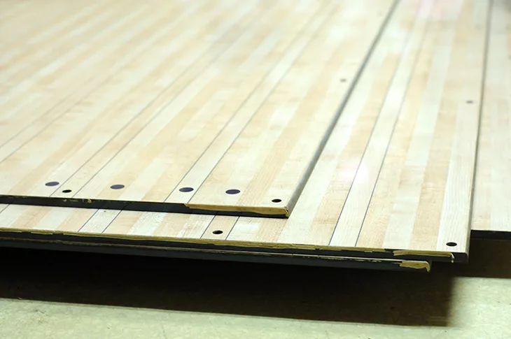 ボウリングのレーンて何でできてんの こんな使い方も有るぞ Nageyo ナゲヨ 打てる気がするボウリング Webマガジン