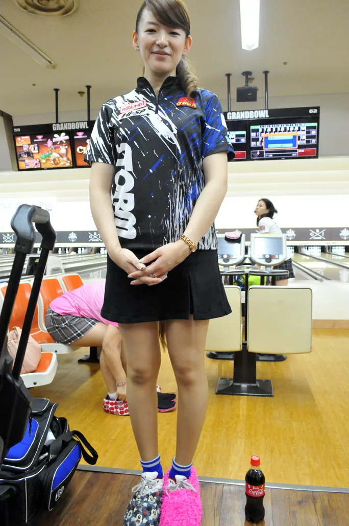 高身長女子プロボウラーを探せ 高身長が故のメリット デメリットは Nageyo ナゲヨ 打てる気がするボウリング Webマガジン 高身長女子プロボウラーを探せ 高身長が故のメリット デメリットは Nageyo ナゲヨ 打てる気がするボウリング Webマガジン