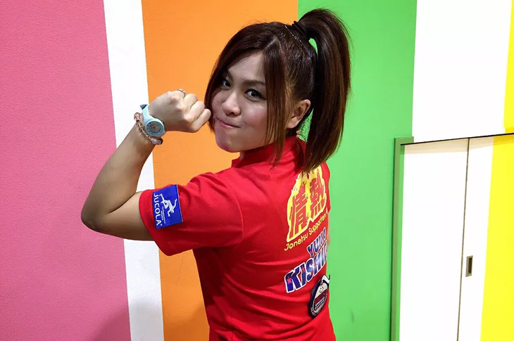 松本妃永の 見せて Vo23 岸田有加 Nageyo ナゲヨ 打てる気がするボウリング Webマガジン